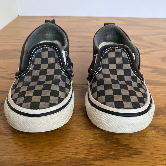 KId's Vans Sneakers Black and Grey Checkered Slip-ons Toddler Size 8 (US) - Picture 1 of 8